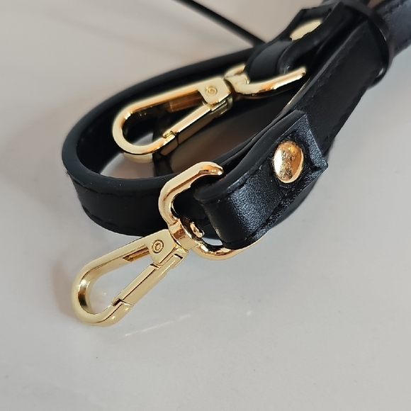 Steve Madden Black Faux Leather Strap with Gold Hardware - Picture 2 of 8